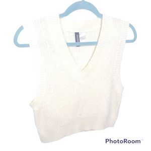 Short Sweater Vest White S